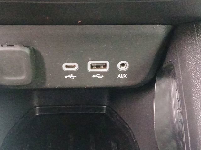 Used 2022 Chevrolet TrailBlazer LT w/ Convenience Package image 16