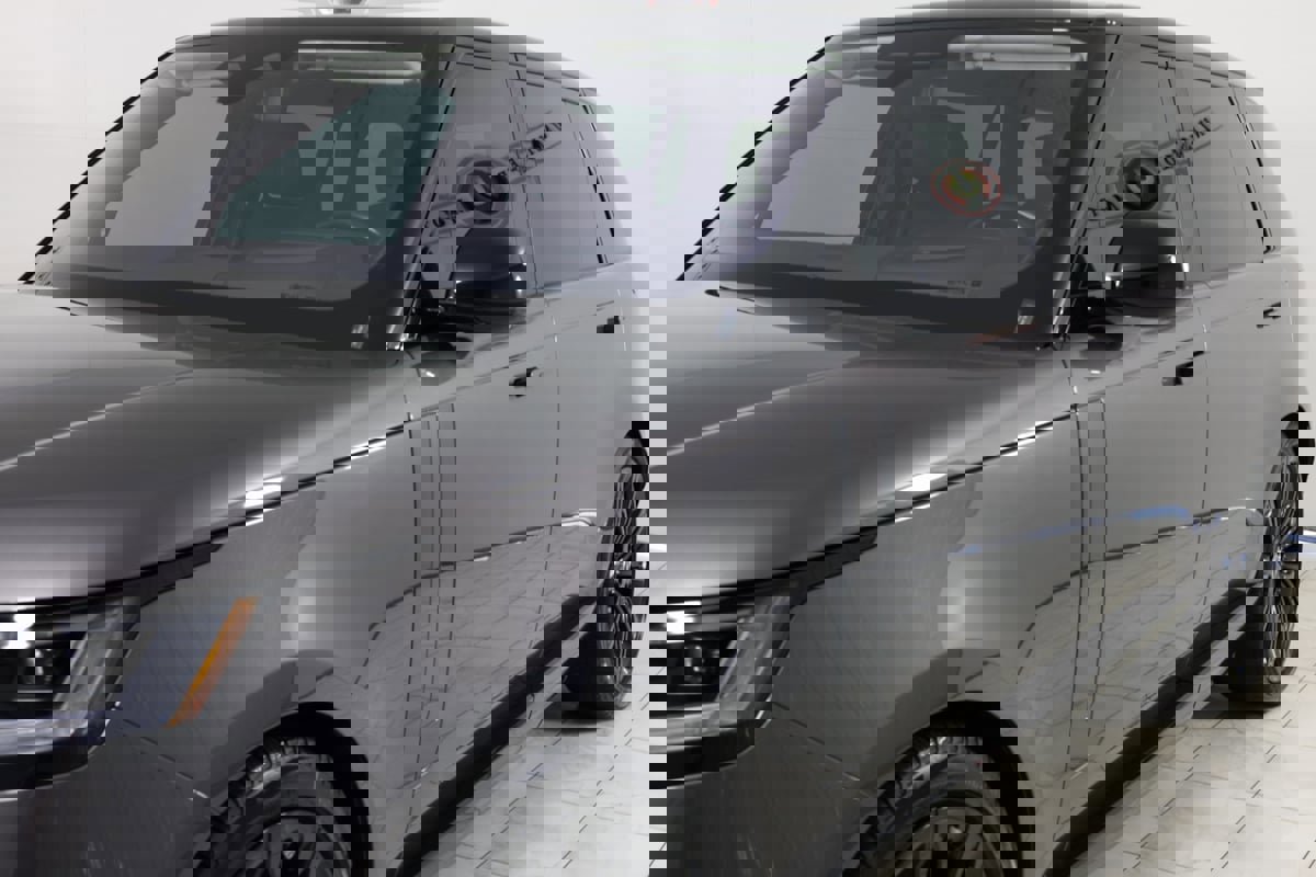 Used 2022 Land Rover Range Rover Long Wheelbase First Edition image 54