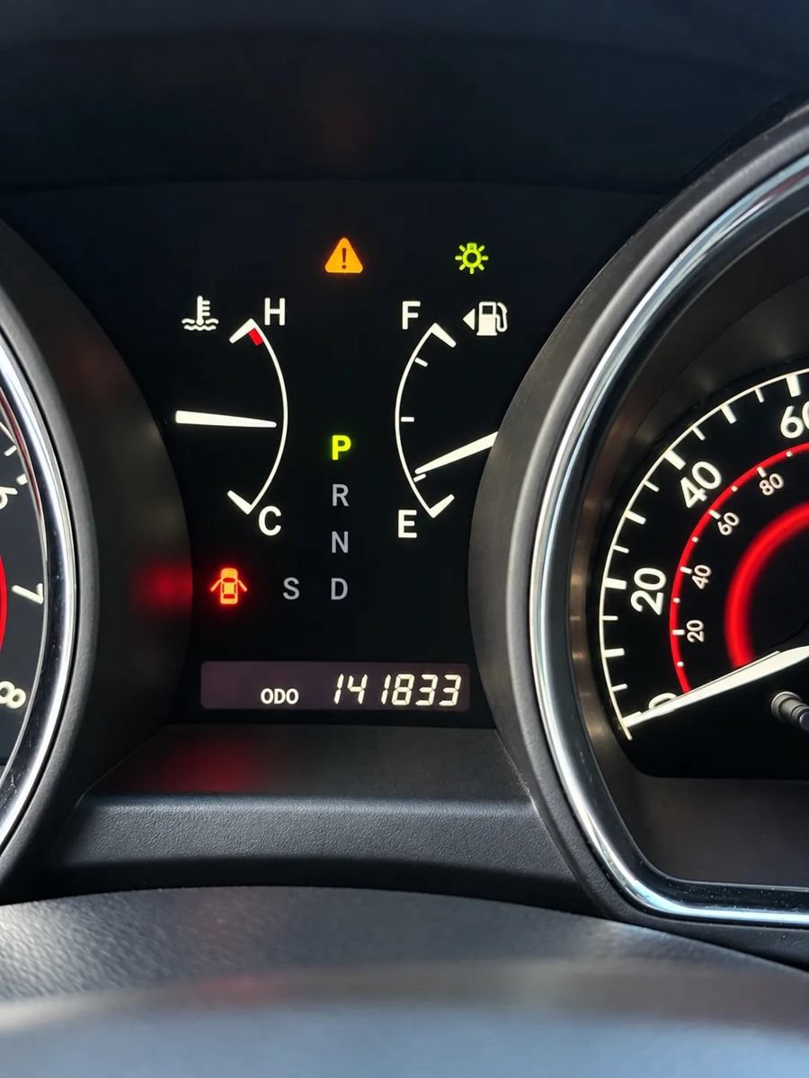 Used 2013 Toyota Highlander Limited AWD/4WD image 18