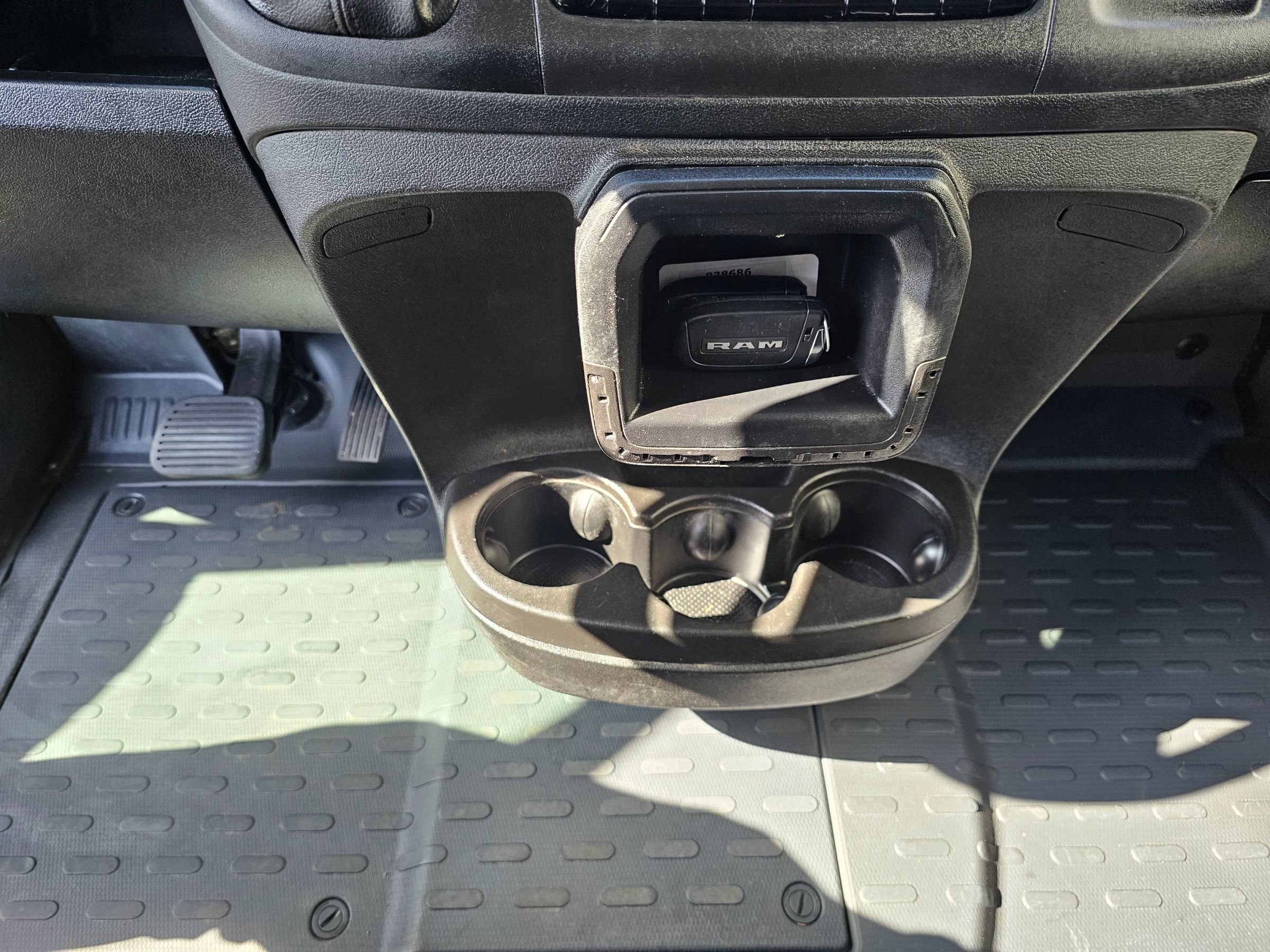 Used 2023 RAM ProMaster 3500 w/ Fleet Safety Group FWD image 15
