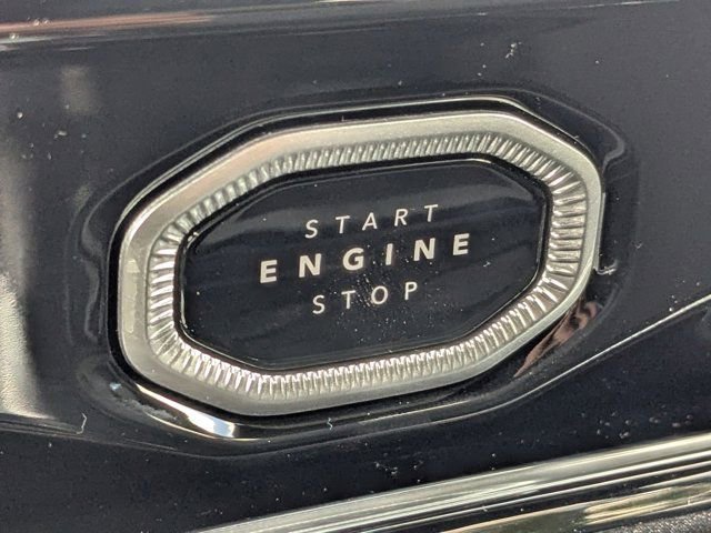 New 2026 Jeep Grand Cherokee Limited AWD/4WD image 29