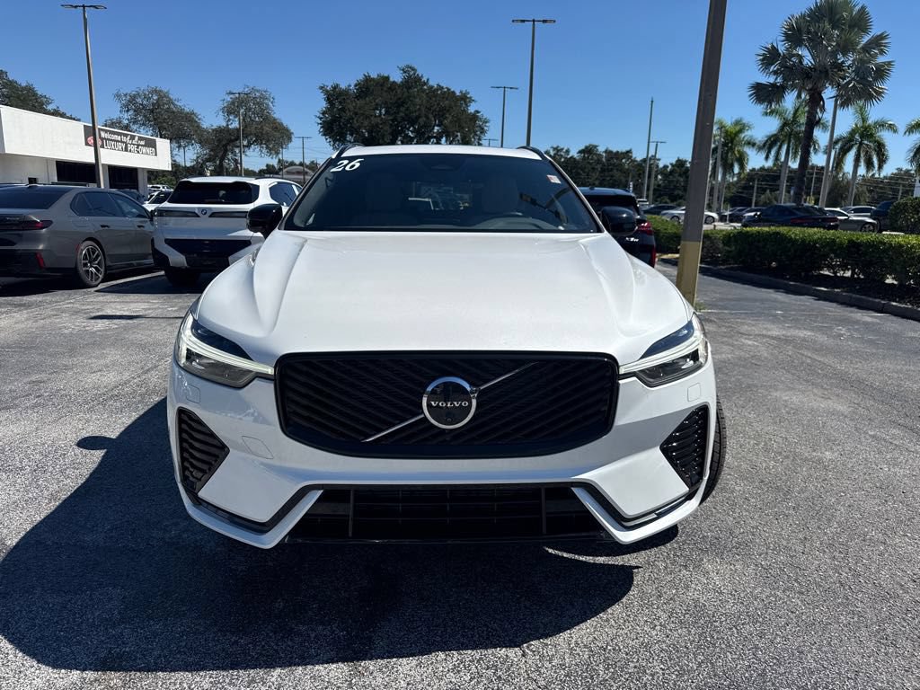 Used 2026 Volvo XC60 B5 Plus w/ Protection Package Premier AWD/4WD image 3