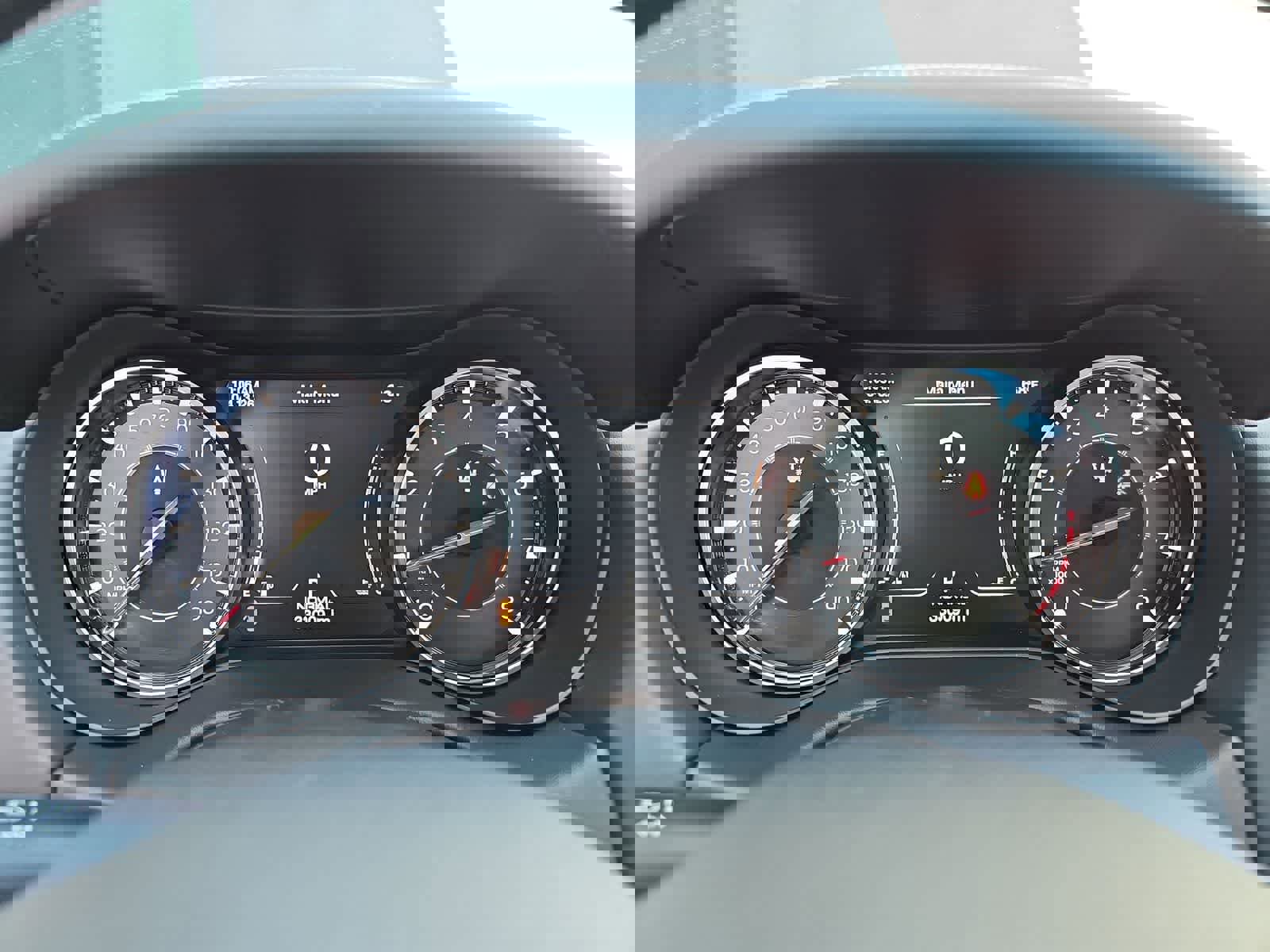 Used 2021 Maserati Ghibli S image 22