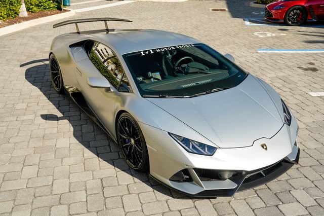 Used 2020 Lamborghini Huracan EVO AWD/4WD image 36