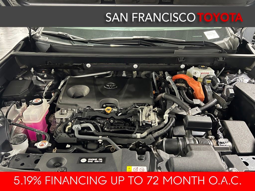 Certified 2021 Toyota RAV4 XLE w/ Convenience Package AWD/4WD image 40