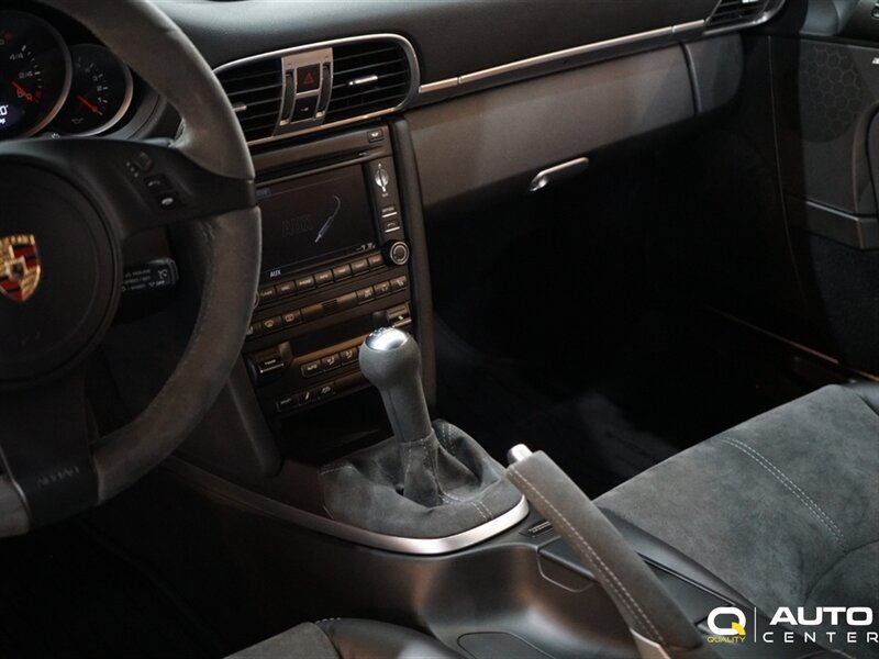 Used 2012 Porsche 911 Carrera GTS RWD image 4
