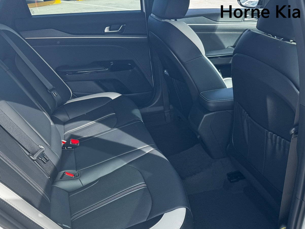 New 2026 Kia K5 GT-Line image 18