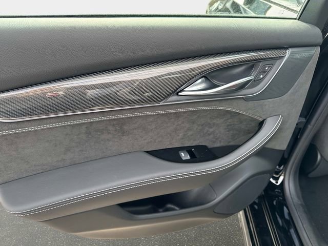 New 2026 Cadillac CT5 V image 2