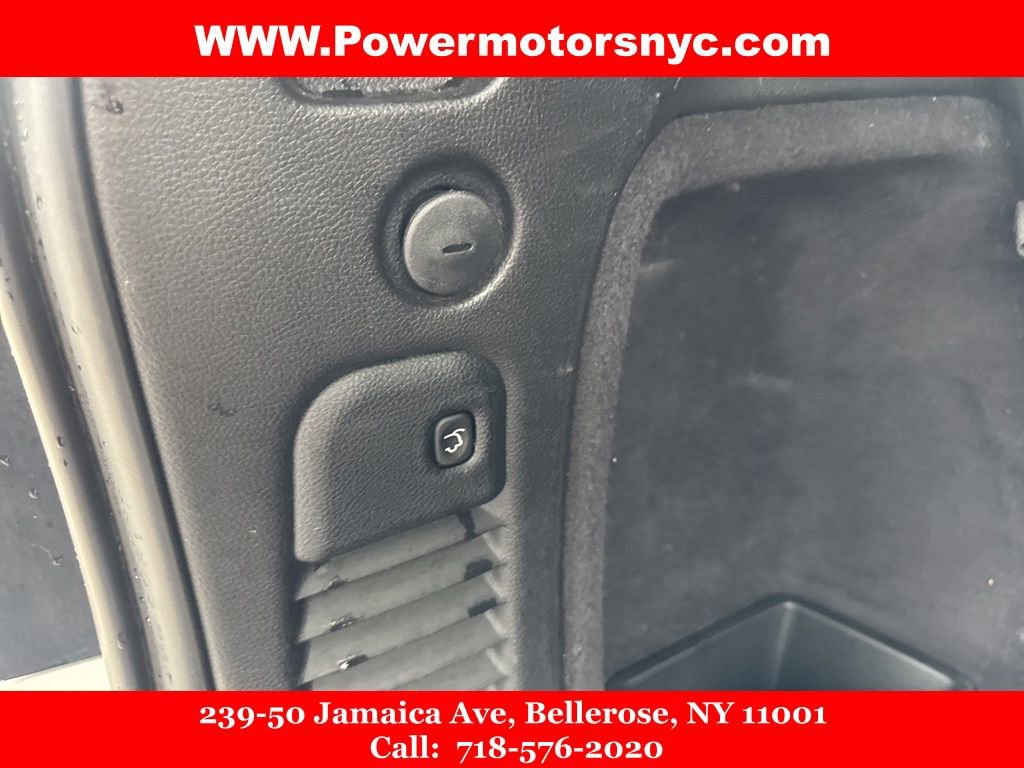 Used 2023 Dodge Durango GT image 24