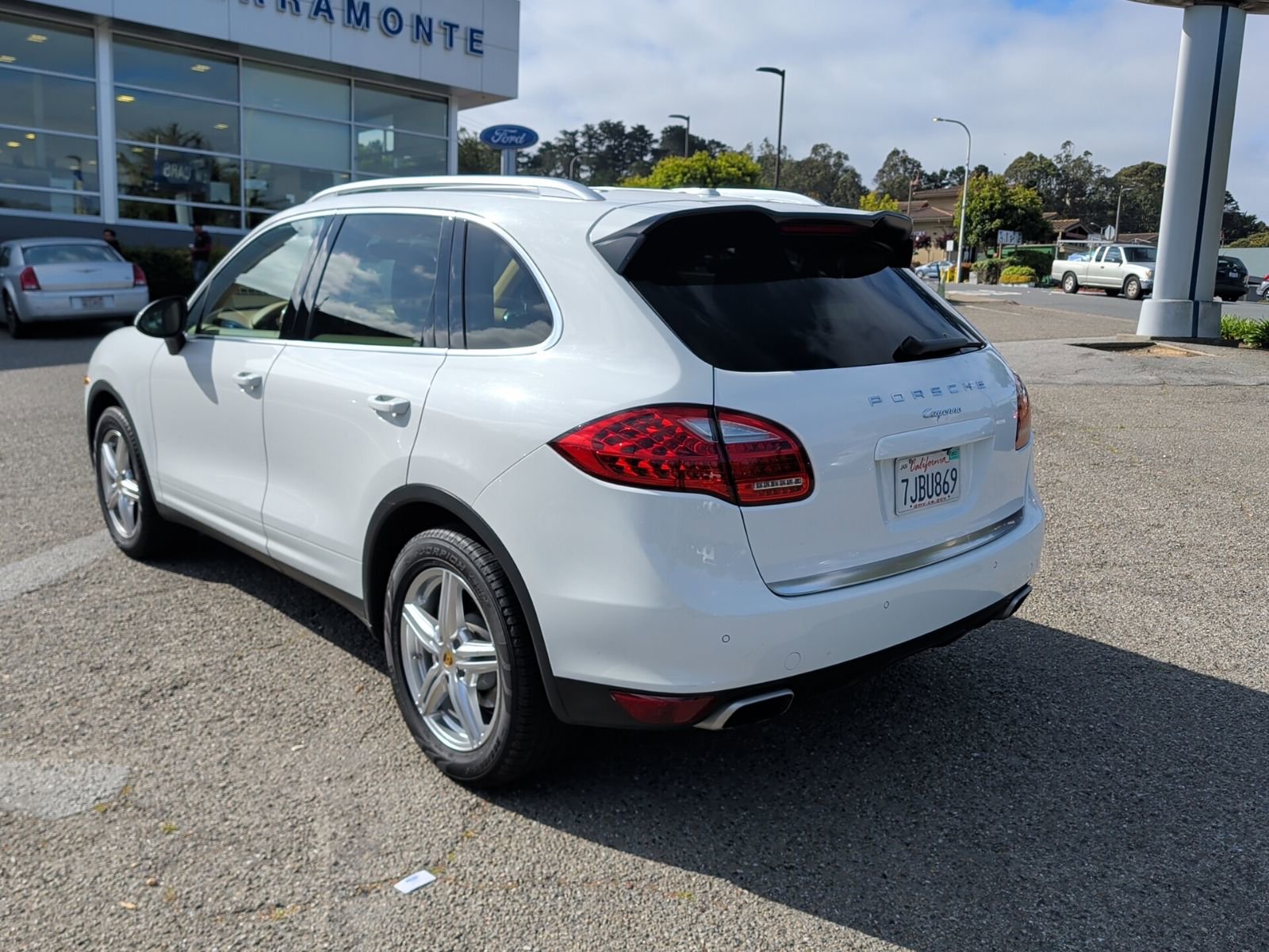 Used 2014 Porsche Cayenne image 4