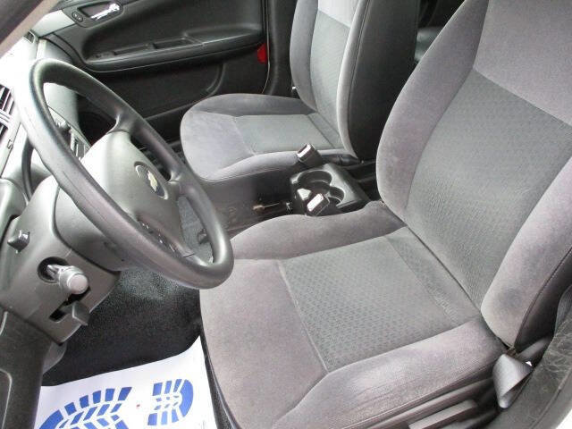 Used 2007 Chevrolet Impala Police Unmarked 4dr Sedan image 29