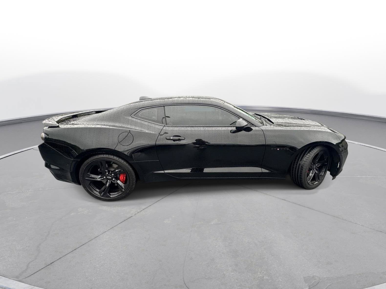 Used 2022 Chevrolet Camaro SS RWD image 5