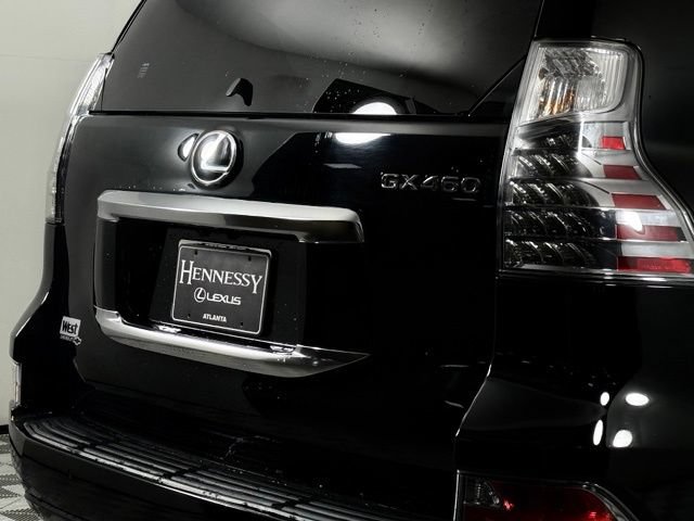 Certified 2023 Lexus GX 460 Premium w/ Premium Package AWD/4WD image 16