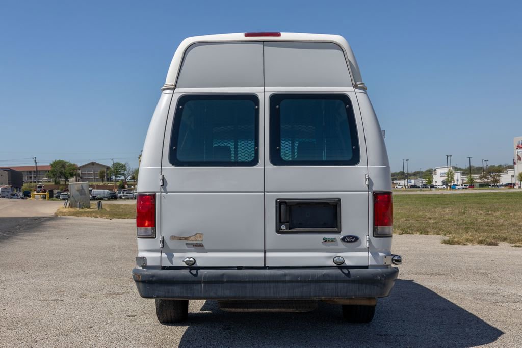 Used 2014 Ford E-250 and Econoline 250 Extended w/ Power Group image 6