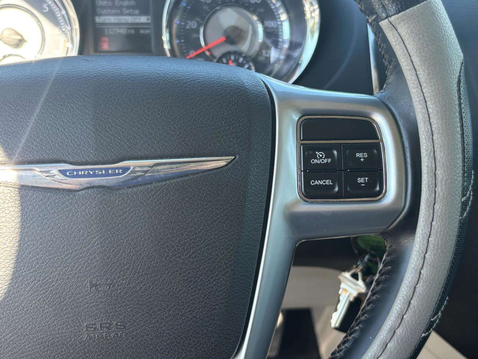 Used 2011 Chrysler Town & Country Touring w/ Security Group image 28