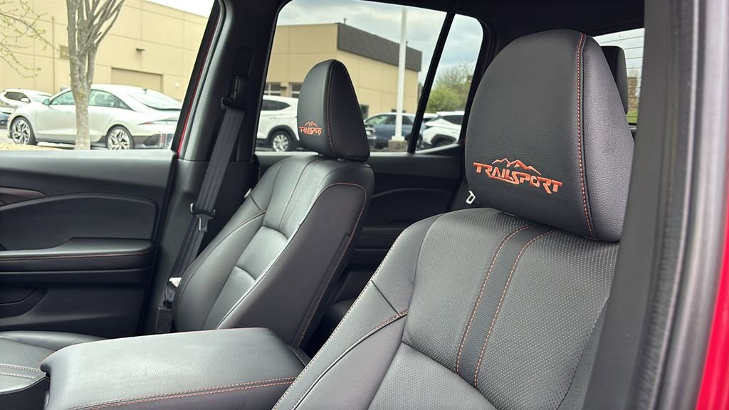 Certified 2025 Honda Ridgeline TrailSport image 26