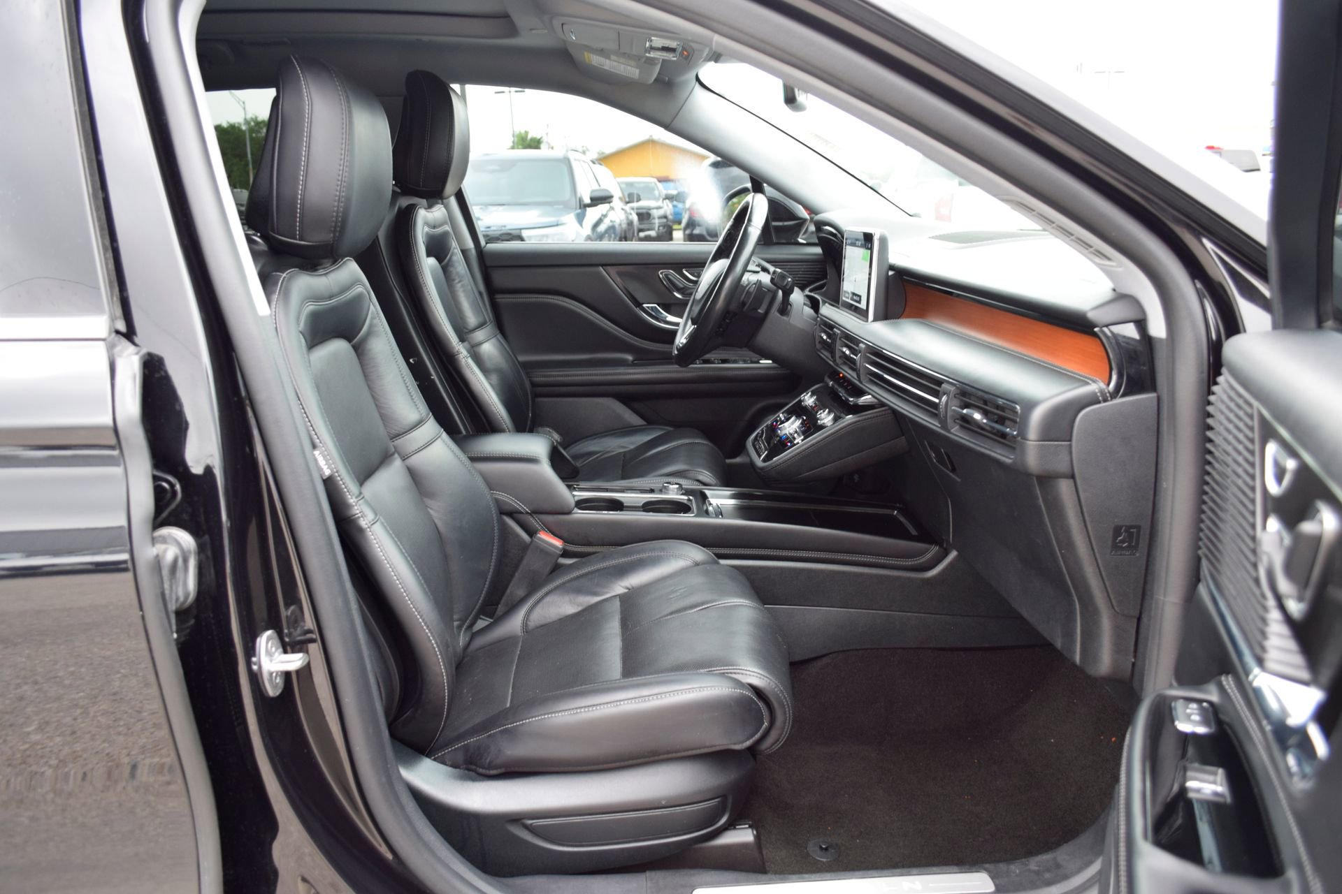 Used 2022 Lincoln Corsair Grand Touring w/ Elements Technology Bundle AWD/4WD image 23
