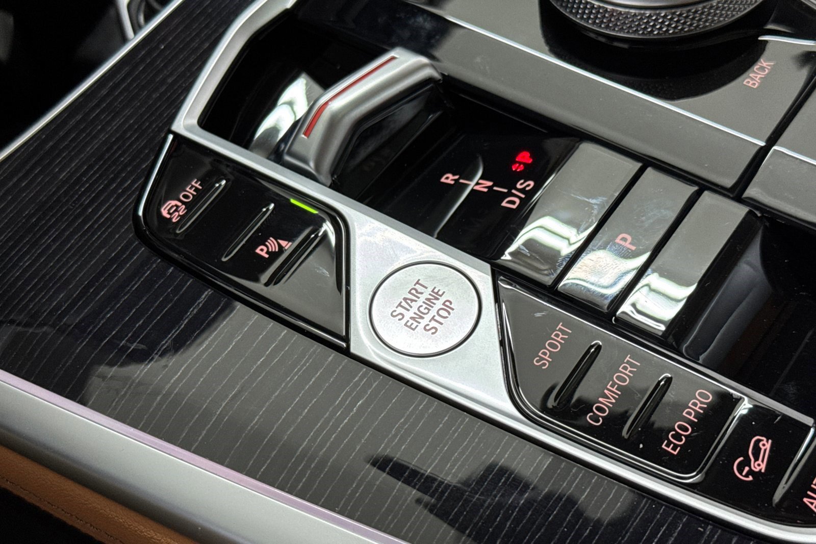 New 2026 BMW X7 xDrive40i w/ M Sport Package image 30