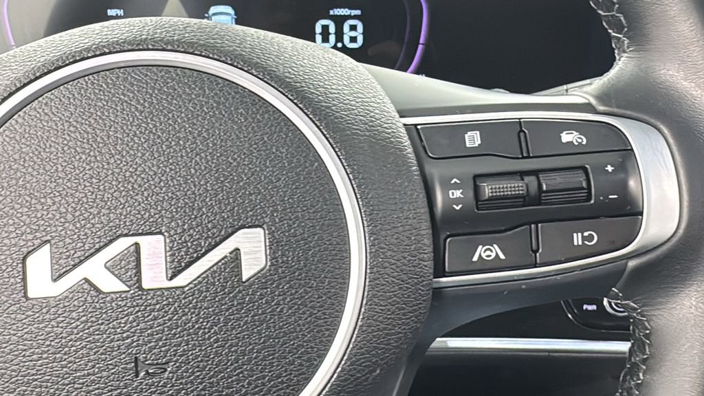 Used 2025 Kia Sportage X-Line w/ Premium Package image 23
