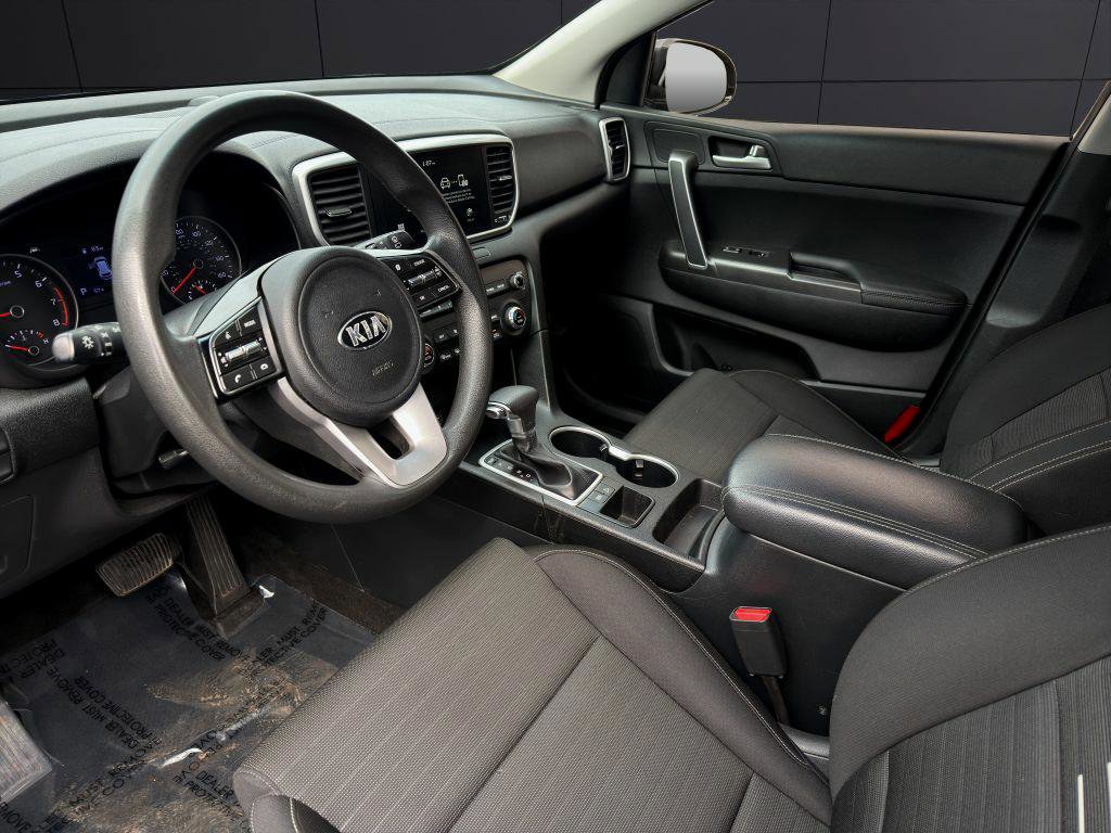 Used 2020 Kia Sportage LX w/ LX Popular Package image 12