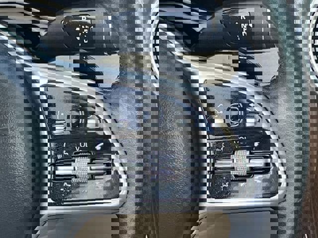 Used 2020 Mercedes-Benz GLC 300 image 13