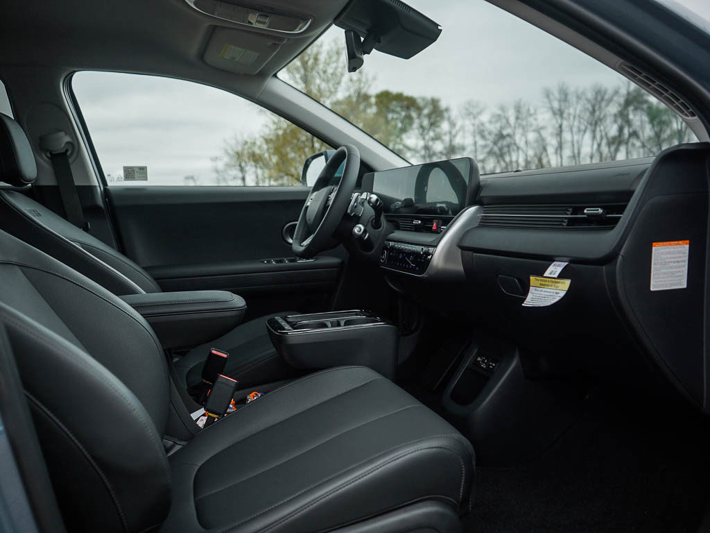 New 2026 Hyundai Ioniq 5 SEL image 11