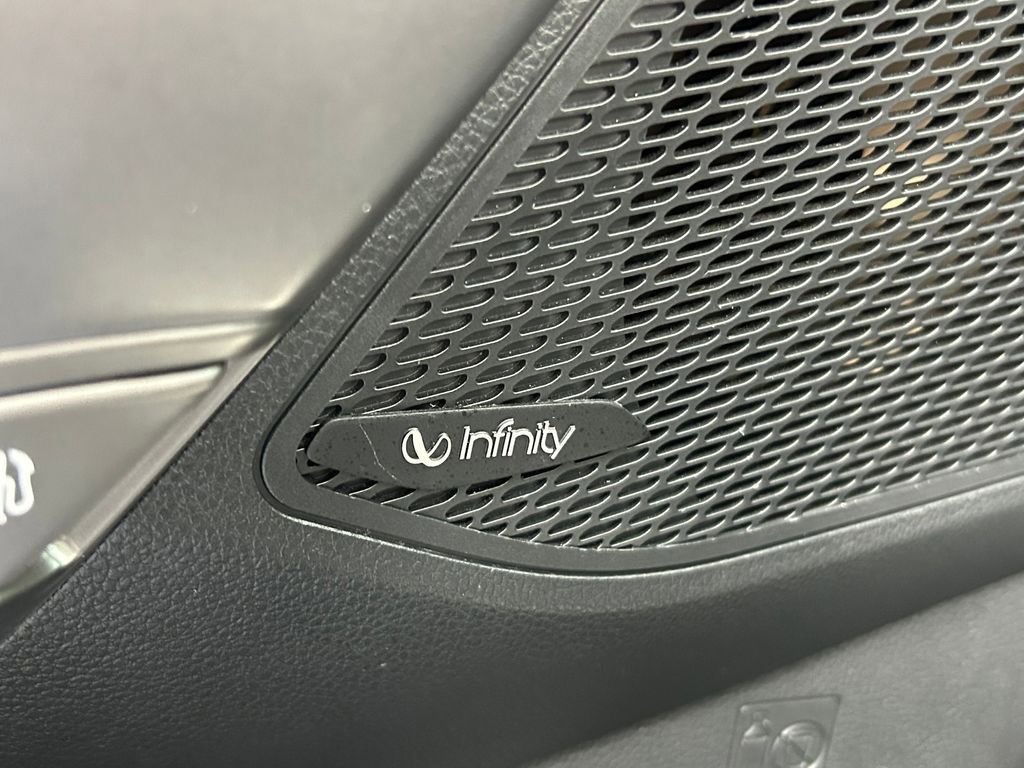 Used 2018 Hyundai Santa Fe Sport w/ 2.4L Tech Package 04 image 32