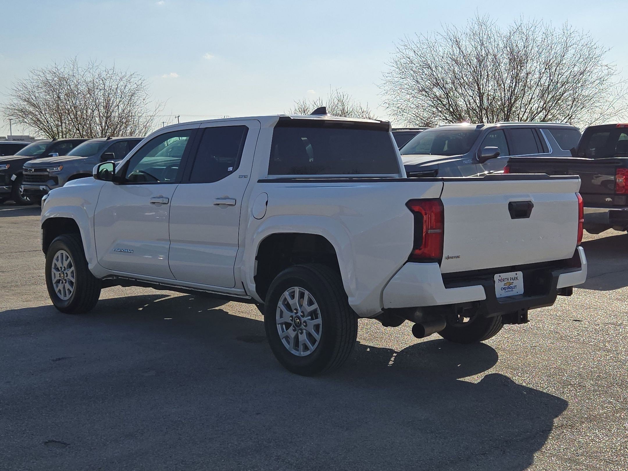 Used 2024 Toyota Tacoma SR5 image 5