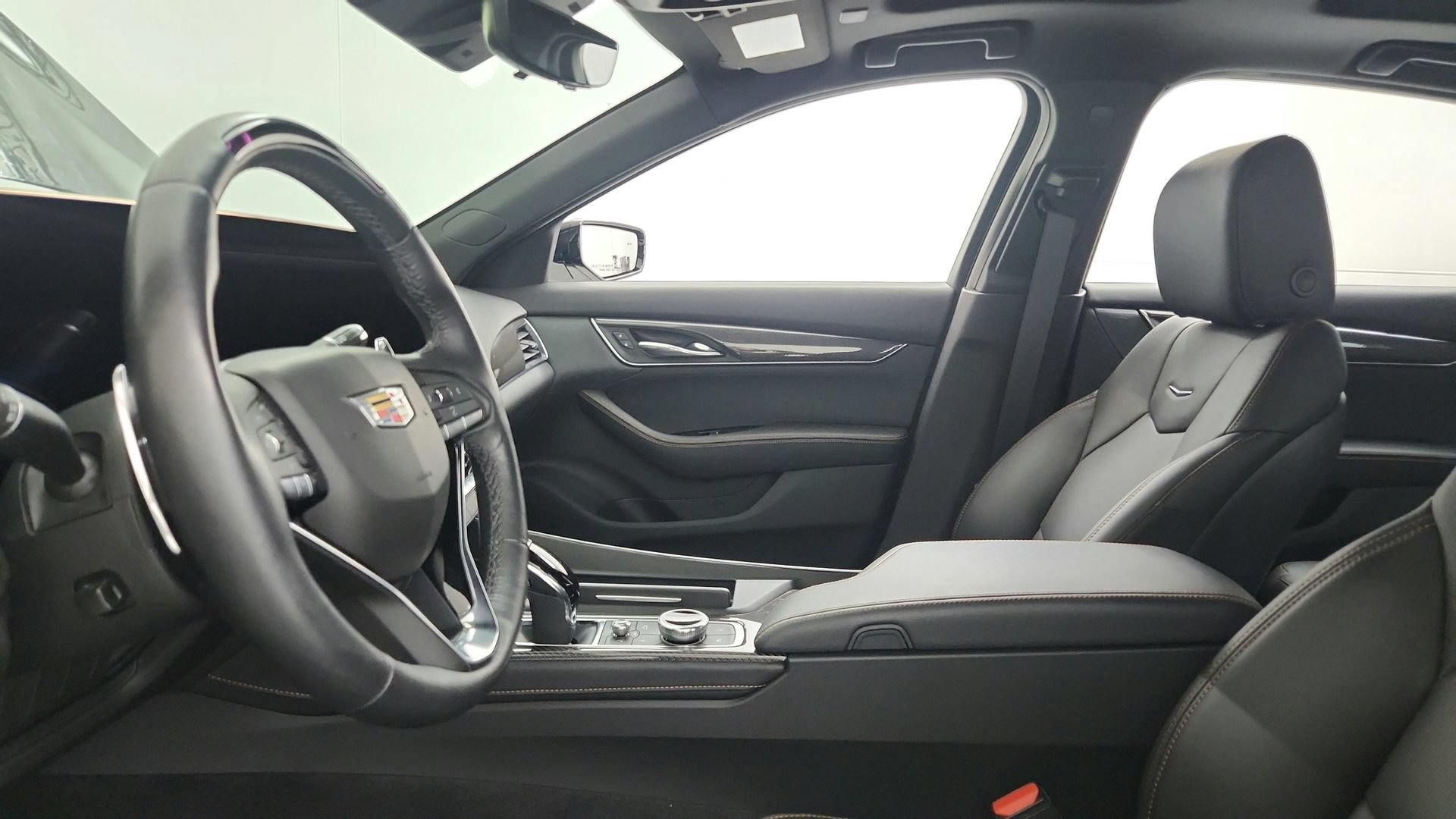 Certified 2025 Cadillac CT5 Sport w/ Technology Package AWD/4WD image 17