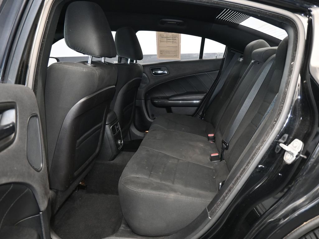 Used 2014 Dodge Charger R/T w/ Blacktop Package image 31