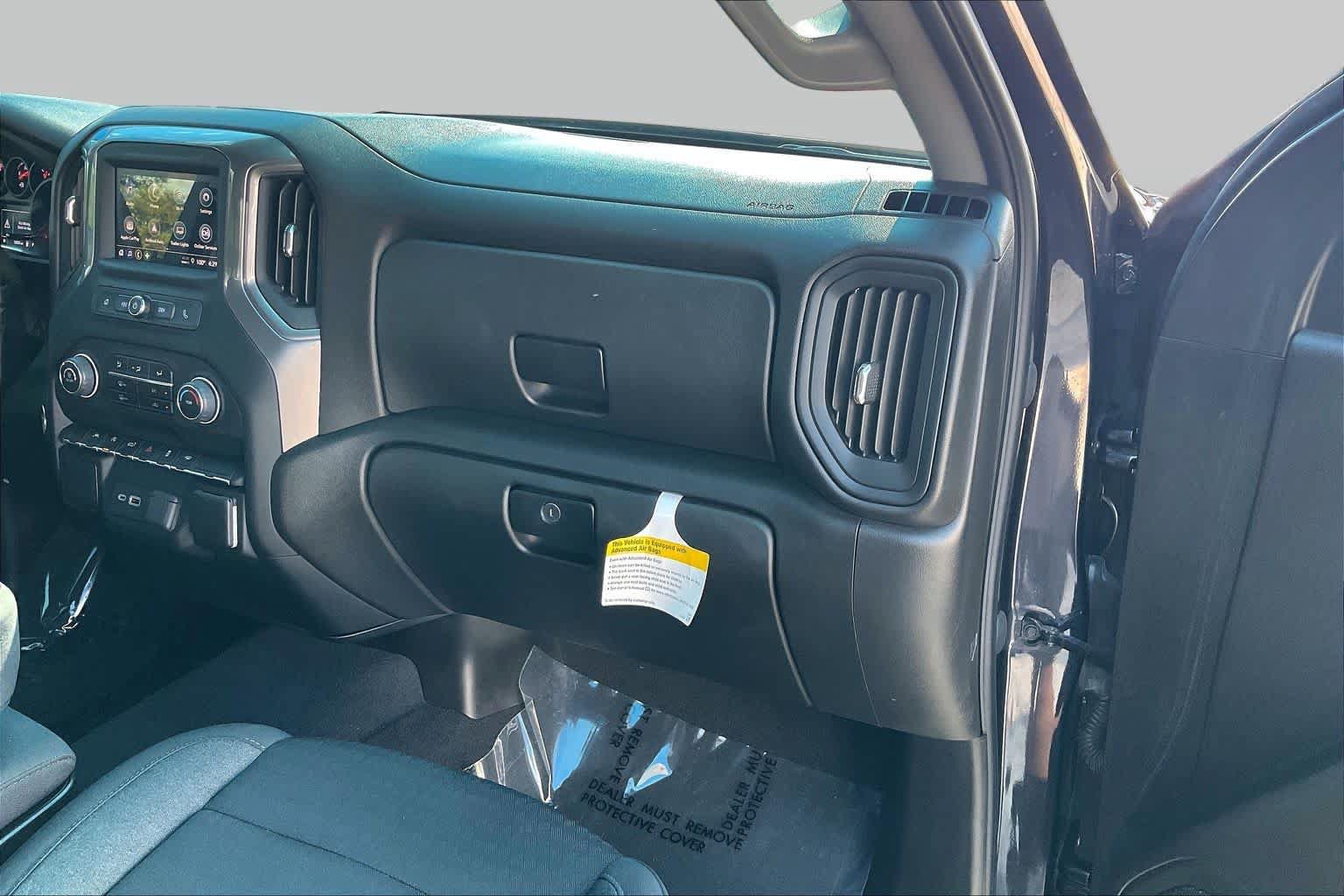 Used 2023 Chevrolet Silverado 1500 Custom RWD image 18