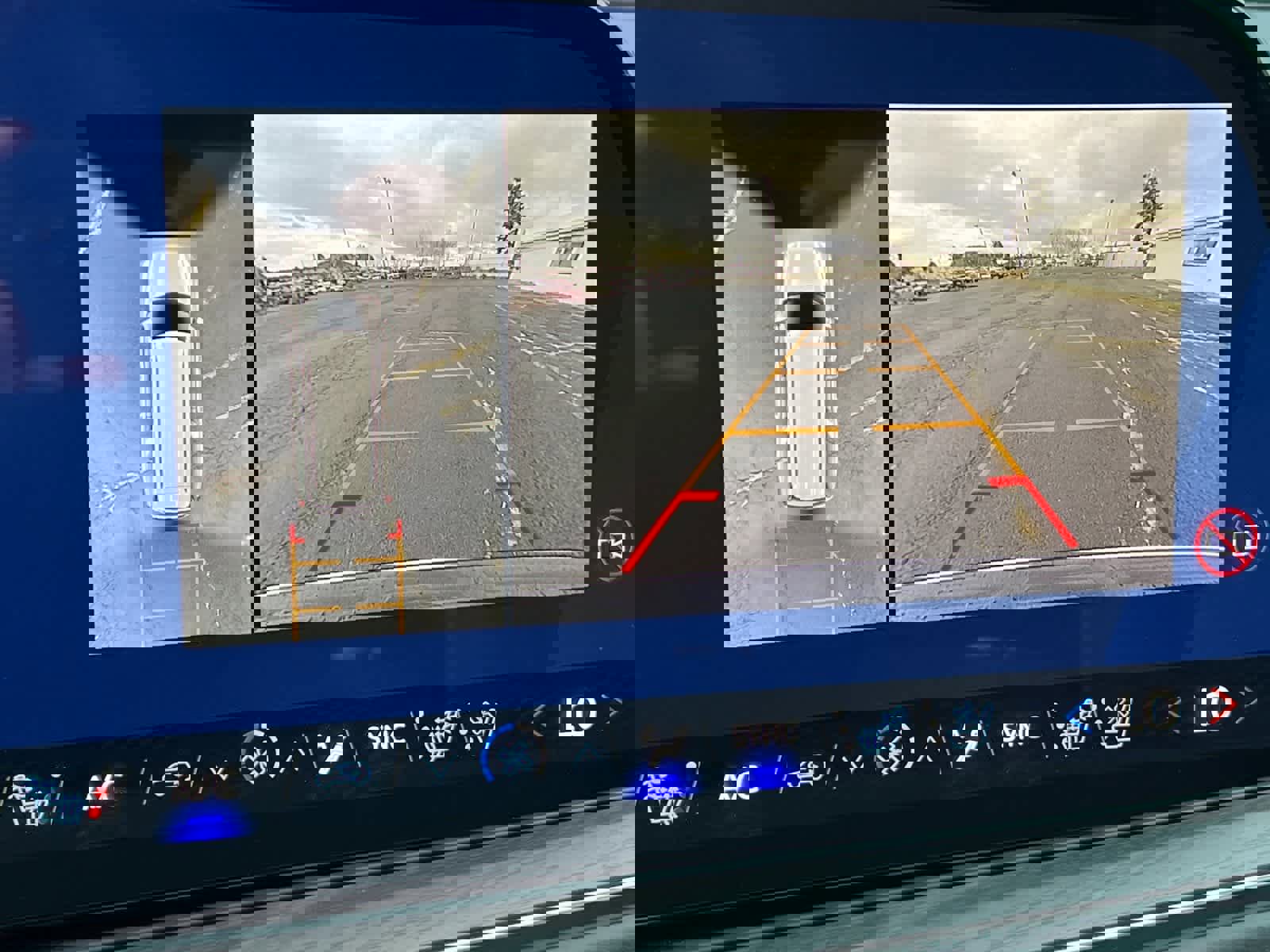 New 2026 Chevrolet Suburban Premier image 19