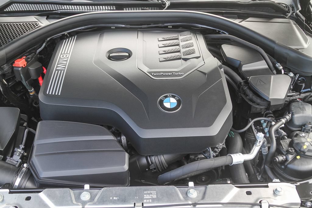 Used 2025 BMW 230i Coupe RWD image 18