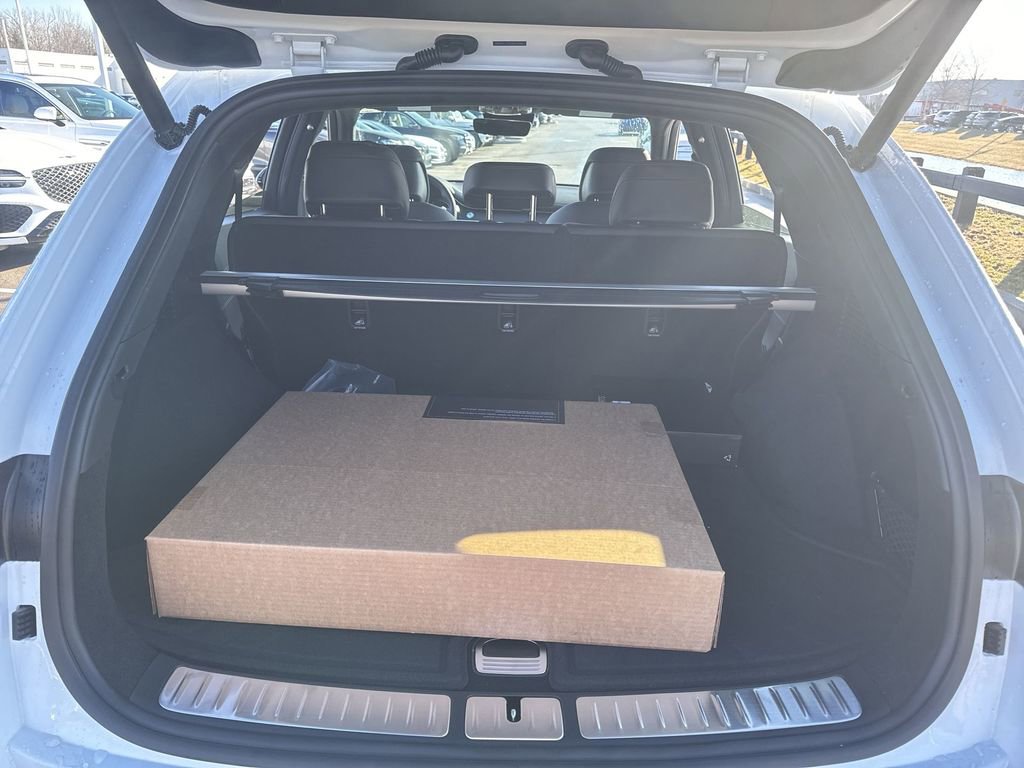 New 2025 Genesis GV70 3.5T Sport w/ Sport Advanced Package image 26