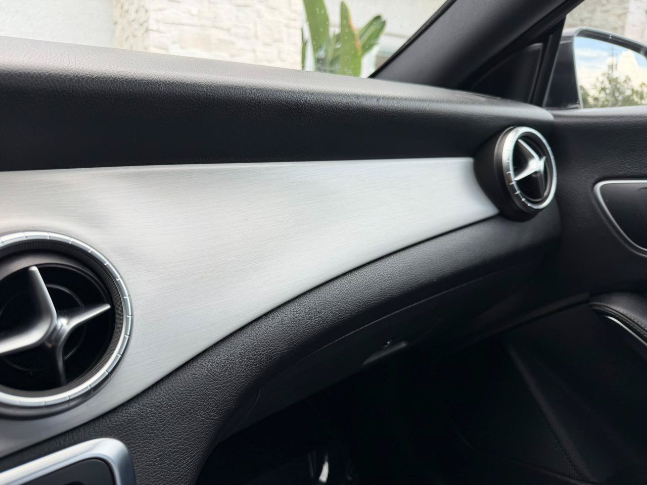 Used 2016 Mercedes-Benz CLA 250 image 31