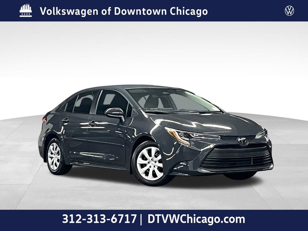Used 2024 Toyota Corolla LE image 1