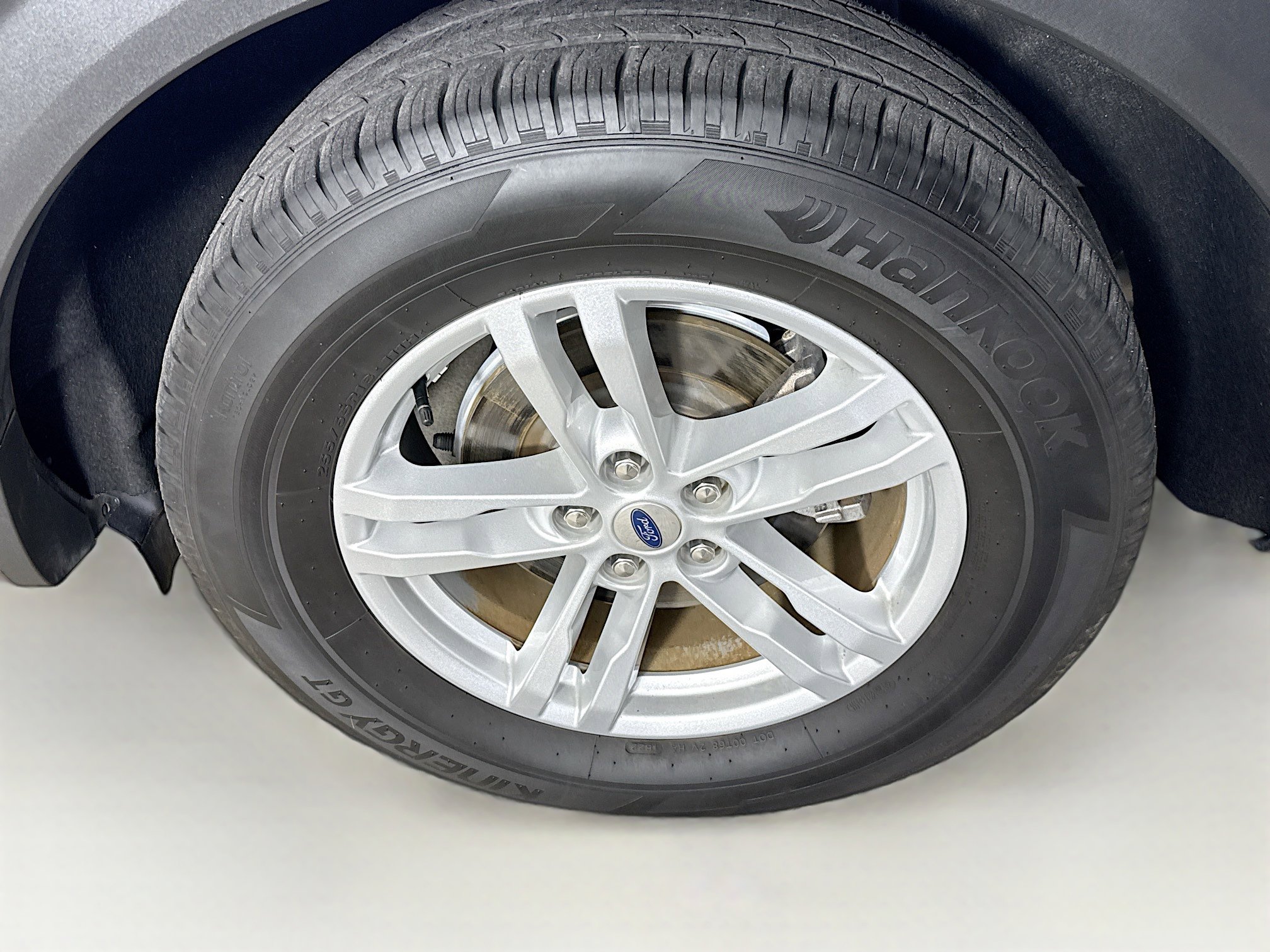 Used 2022 Ford Explorer XLT image 37