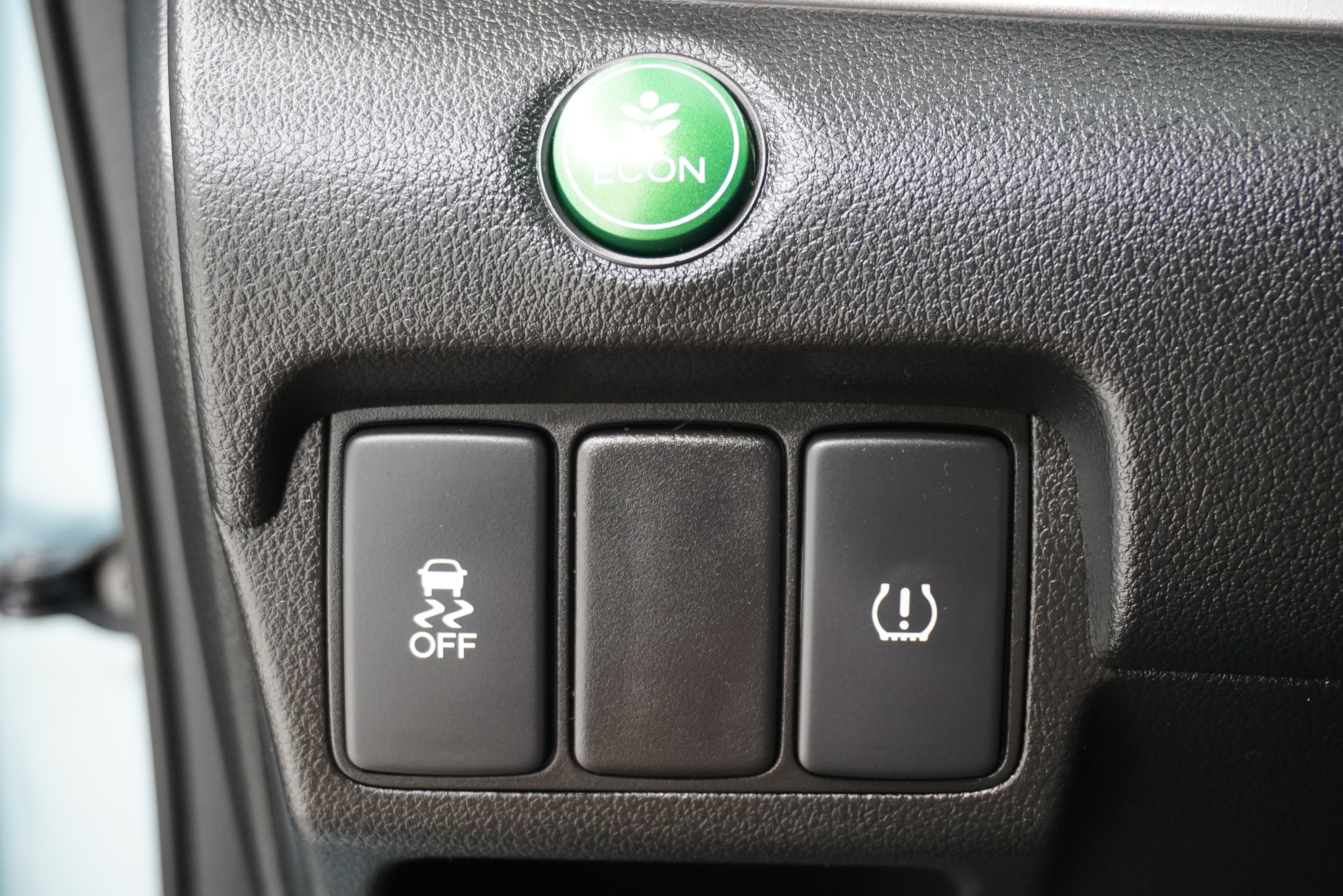 Used 2014 Honda CR-V LX image 19