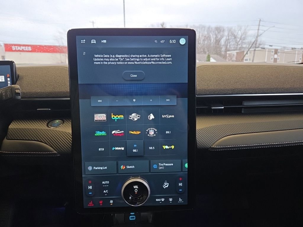 Used 2023 Ford Mustang Mach-E Premium image 16