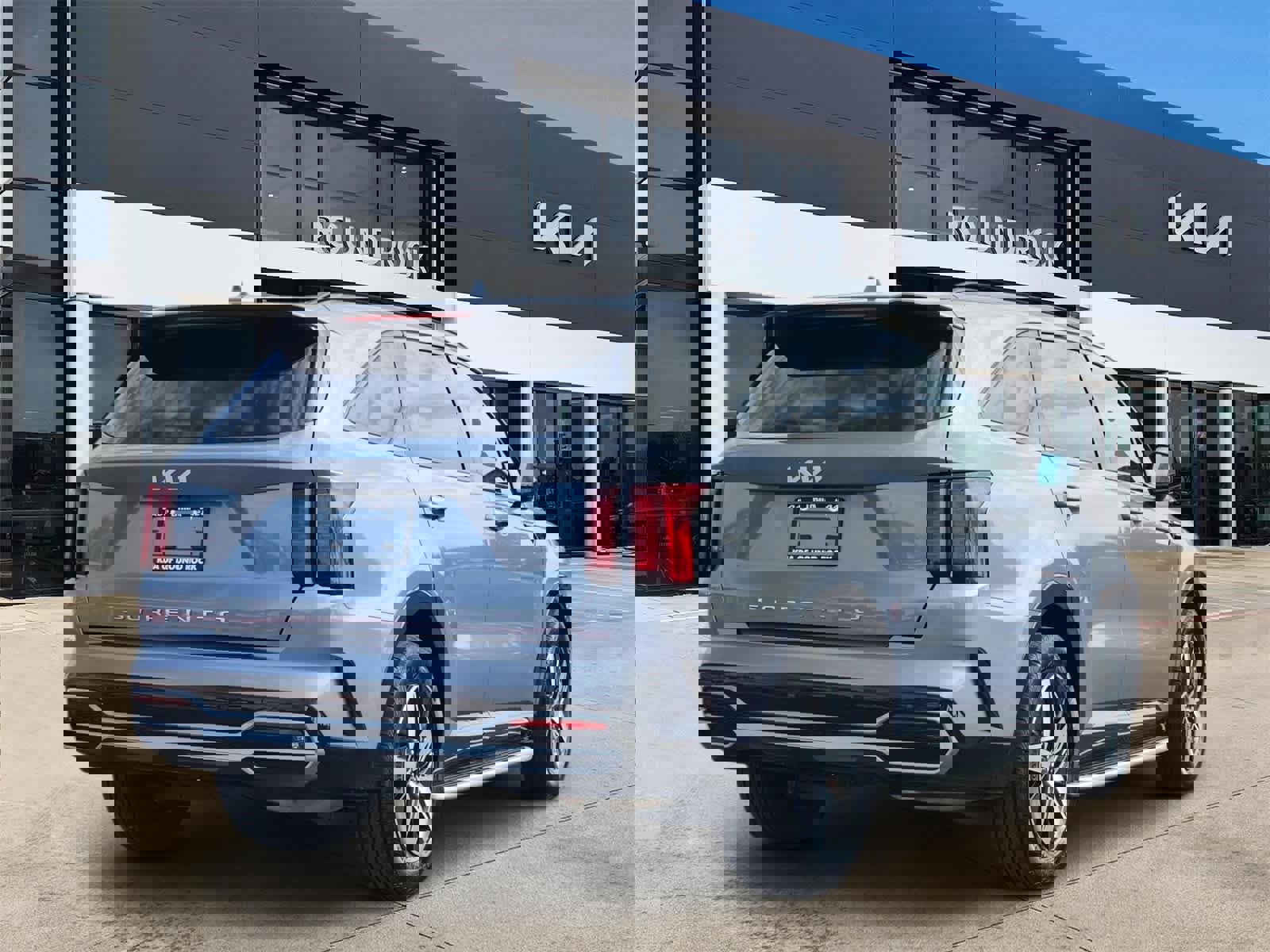 Certified 2022 Kia Sorento S image 6