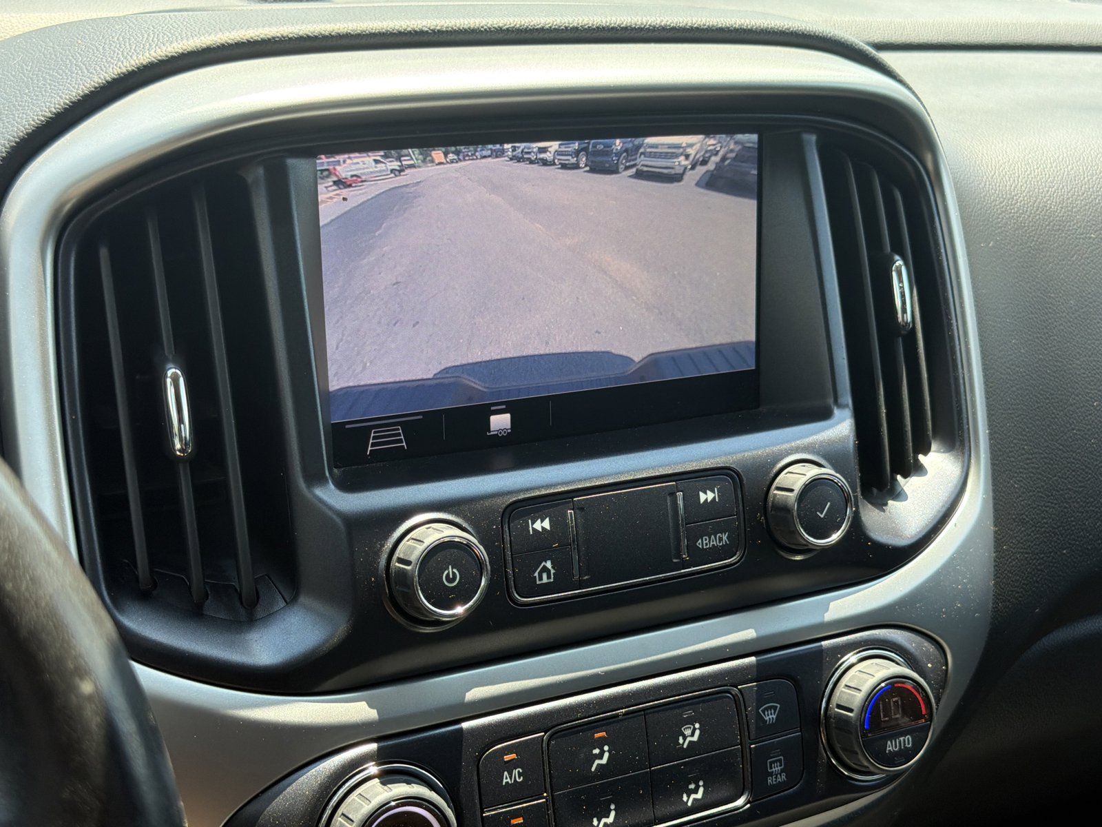 Used 2021 Chevrolet Colorado ZR2 AWD/4WD image 25