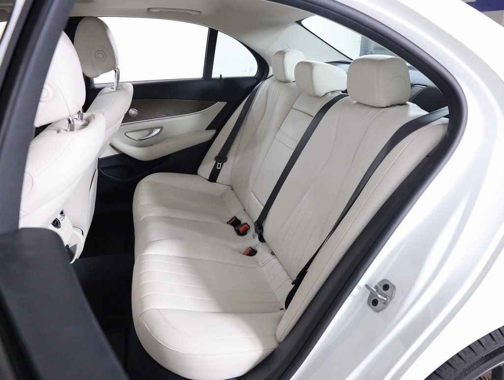 Certified 2022 Mercedes-Benz E 350 4MATIC Sedan image 50