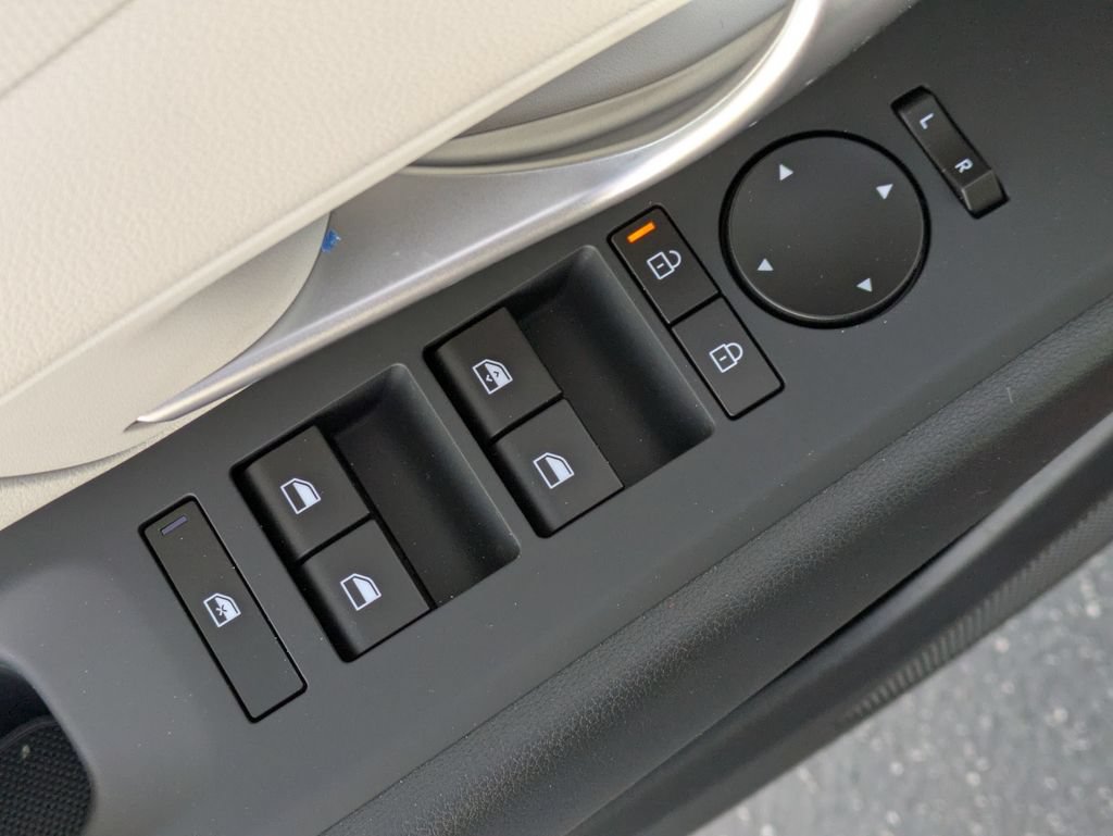 New 2026 Hyundai Tucson SE FWD image 13