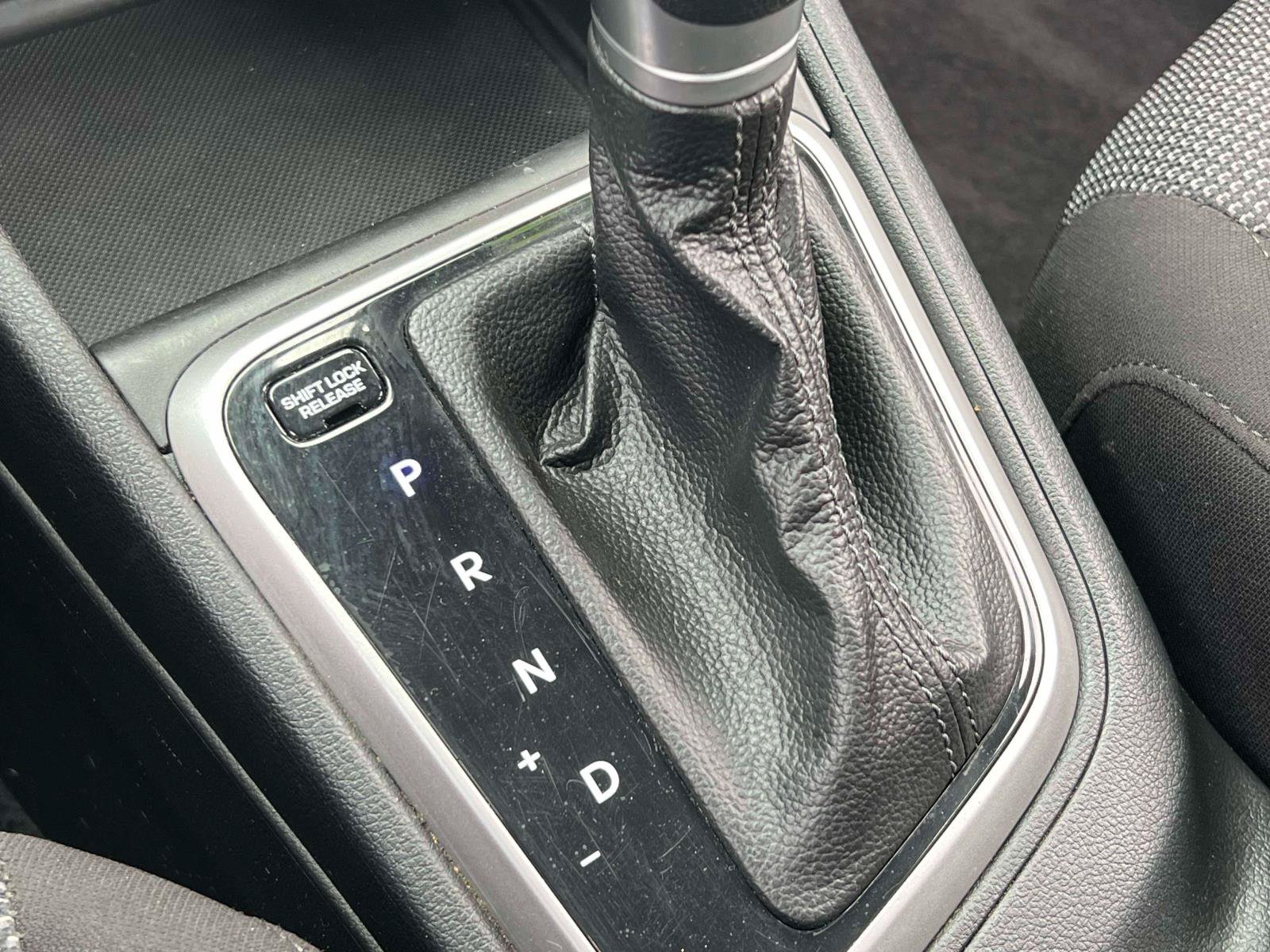 Used 2022 Hyundai Accent SEL FWD image 12