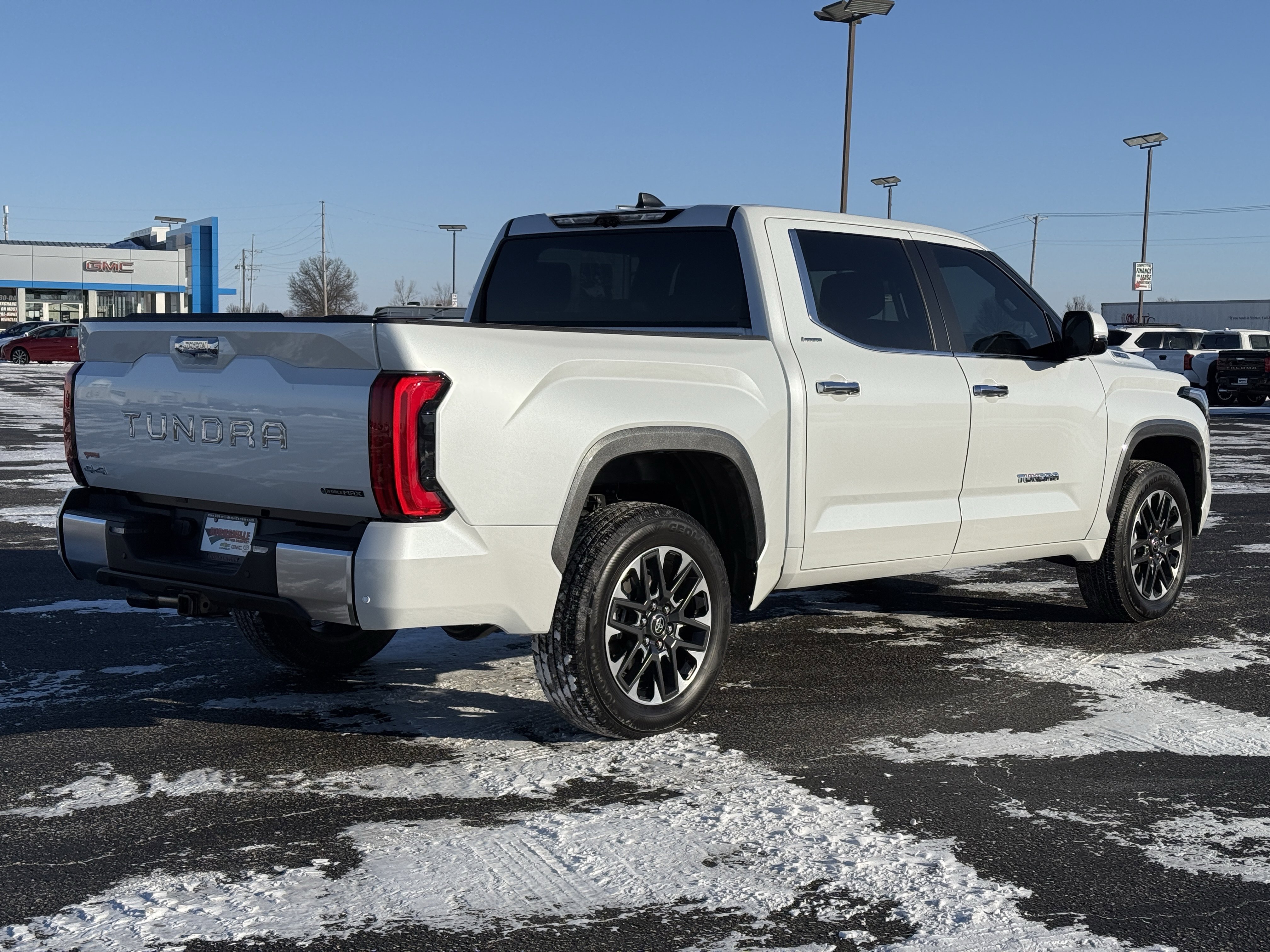 Used 2025 Toyota Tundra Limited image 3