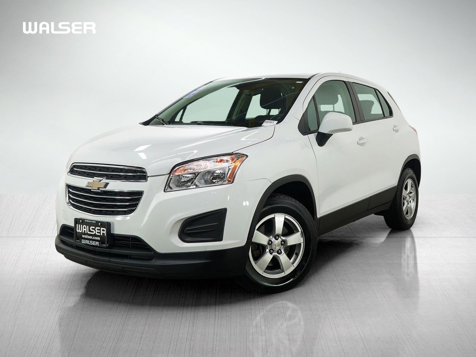 Used 2015 Chevrolet Trax LS image 1