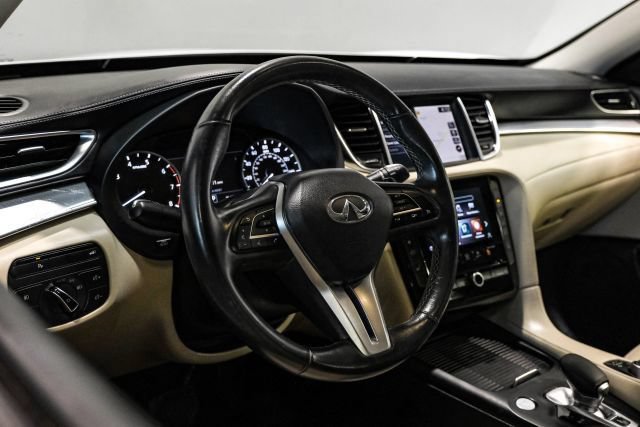Used 2020 INFINITI QX50 Luxe w/ Navigation Package FWD image 20