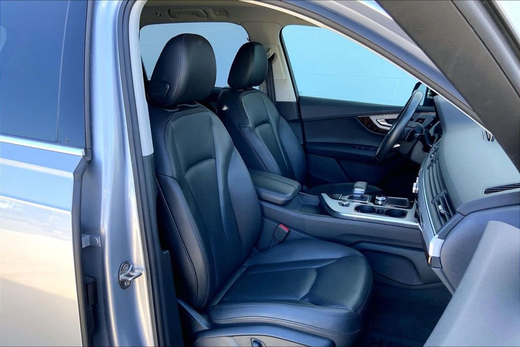 Used 2019 Audi Q7 2.0T Premium w/ Convenience Package AWD/4WD image 7