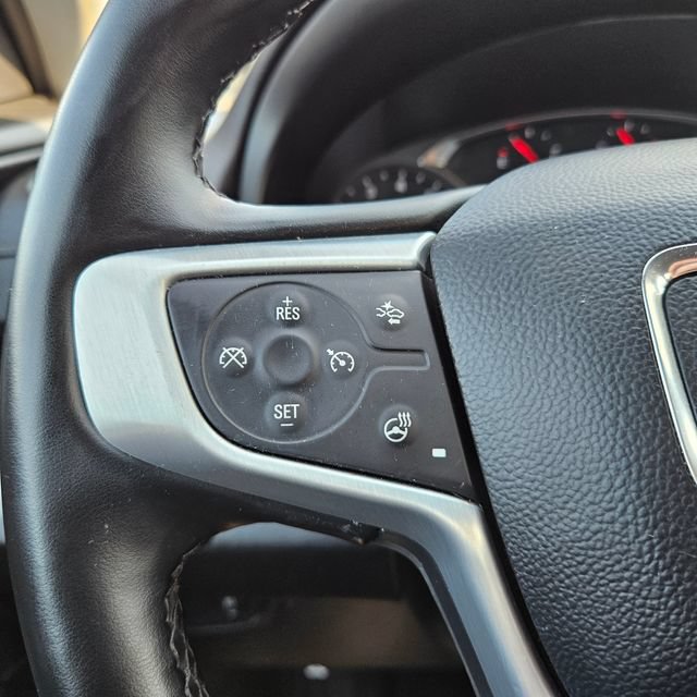 Used 2024 GMC Terrain SLT AWD/4WD image 26