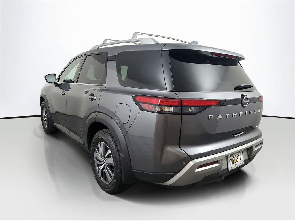 Used 2023 Nissan Pathfinder SL image 4